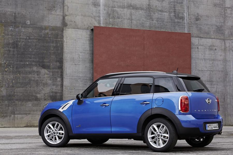  Mini Countryman All4 2013 года  (фото 16 из 22)